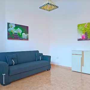 Rubi 1 Y 2 Apartamento